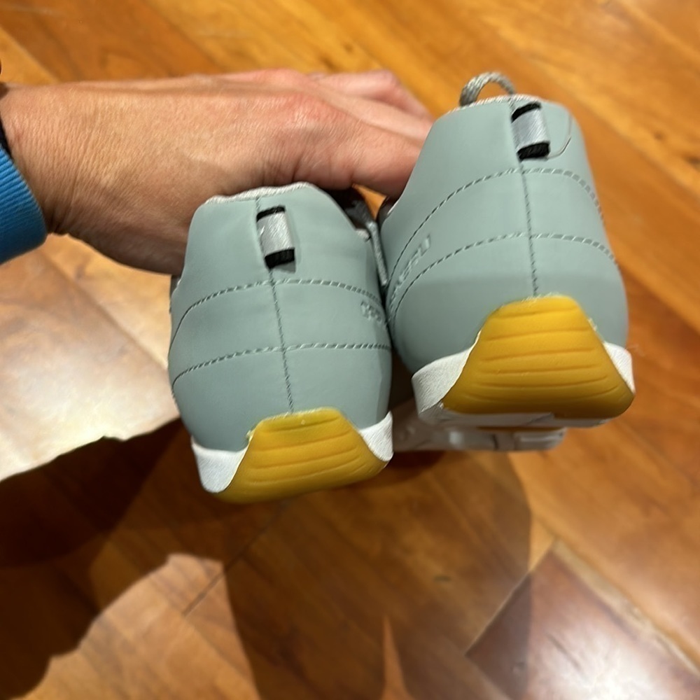 Garneau Urban Cycling Shoes Women’s 10 - Picture 4 of 9